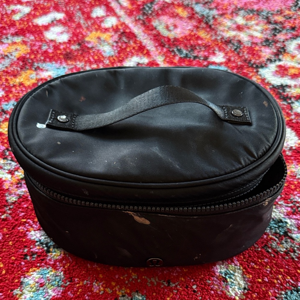 lululemon Toiletry Bag